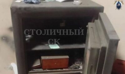 Подростки, завербованные мошенниками, украли из квартиры более миллиона рублей