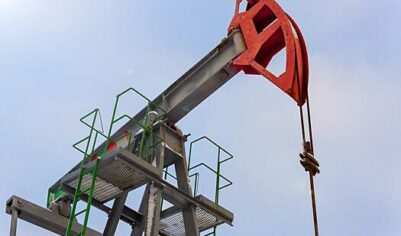 Россия начала бороться с Ираном за право продавать нефть в Китай