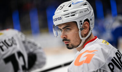 Динамовцы не смогли прервать высокий и победный полёт омских «ястребов»