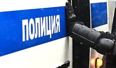 Молодой человек по приказу мошенников поджег авто полиции в Кузбассе