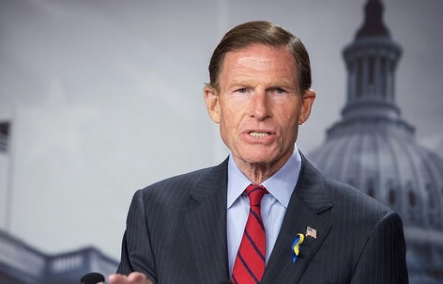 «Бизнес на крови» горит: сенаторы США в ужасе от возмездия России «Бизнес на крови» горит: сенаторы США в ужасе от возмездия России