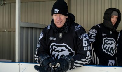 &laquo;Амур&raquo; сыграл перед своими зрителями красиво, но ненадежно, проиграв &laquo;Трактору&raquo;