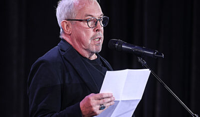 Макаревич* стал чаще бывать в США: число поездок выросло в несколько раз