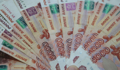 Почти 40% своих доходов россияне тратят на еду: эксперты оценили расходы