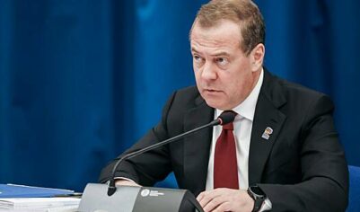 Медведев указал на признаки воплощения в жизнь одной конспирологической теории