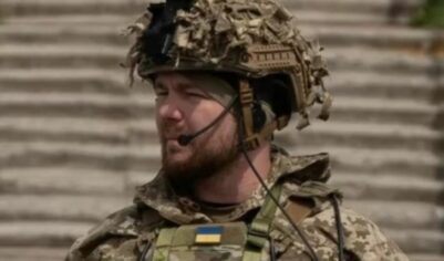 Комбат ВСУ без шлема разгуливает по Купянску. Рыбарь разоблачил украинский блэф — наши в 10 км