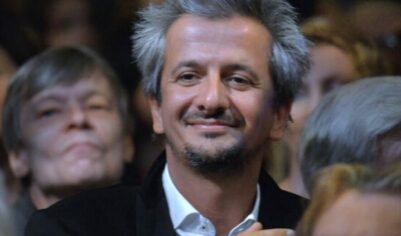 Богомолов решил уйти с поста и.о. ректора Школы-студии МХАТ