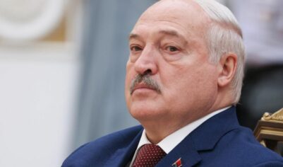 Лукашенко отказал Трампу: «Батька» останется дома. Он так о чём-то намекает Западу?