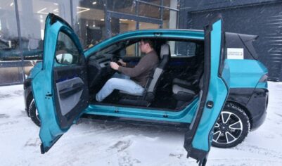 Российский «Атом»: электромобиль для народа с доставкой домой