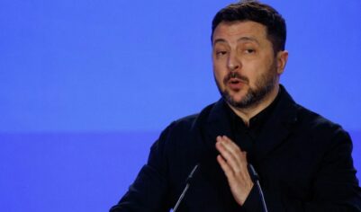 Заявления о мире и энергетический кризис: Зеленский блокирует нефть для Европы