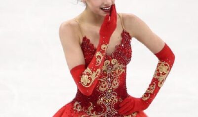 Алина Загитова занялась боксом (видео)