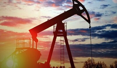 Глава Минфина США Бессент: цены на нефть через несколько месяцев могут опуститься ниже $80