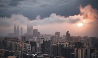 Банки ОАЭ столкнулись со сбоями в работе сервисов из-за ударов Ирана