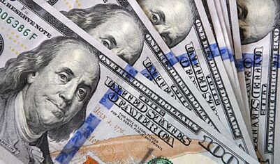 СМИ: Россия может зарабатывать до $150 млн в день из-за войны на Ближнем Востоке