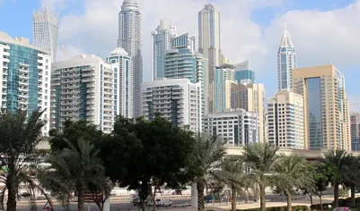 Банкиры в&nbsp;Дубае начали запасаться продуктами из-за войны на&nbsp;Ближнем Востоке