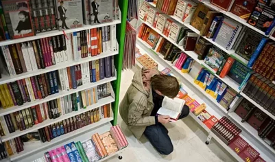 Книги Ремарка, Стейнбека, Пелевина и Кинга будут маркировать в России