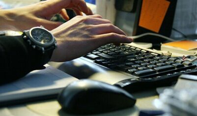 Россиян предупредили, могут ли сотрудника наказать за использование ИИ в работе