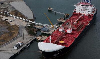 Покупатель российских энергоносителей согласится на американскую нефть