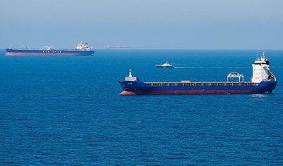 Semafor: США готовят продление послаблений на нефть из России