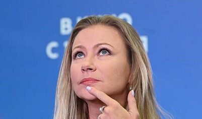 Мария Миронова запретила мужу общаться с сыном