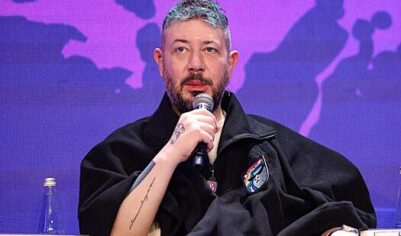 Лебедев матом высказался о внимании к отцу Маска и назвал его третьесортным иностранцем