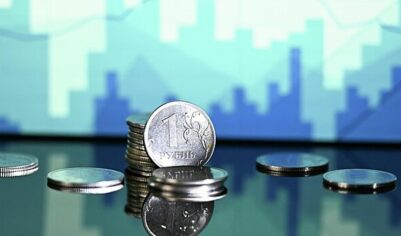 Россиян призвали готовиться к резким скачкам курса рубля