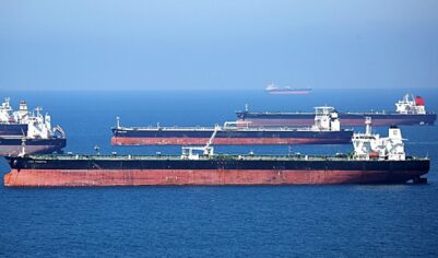 Шоковая терапия. Почему США вернули санкции против экспорта нефти из России