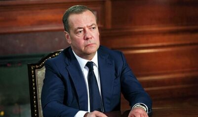 Медведев рассказал о доказательствах производства биооружия на Украине