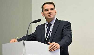 В Госдуме отреагировали на приведшее к смерти учительницы нападение российского подростка