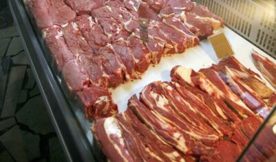 Ученые доказали долголетие мясоедов: есть нюанс