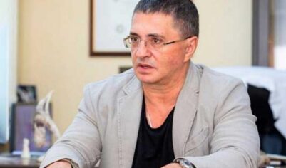 Александр Мясников сделал операцию на глазу